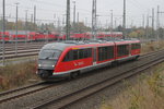 BR 642/524569/642-554-als-rb-11rb-13124von 642 554 als RB 11(RB 13124)von Tessin nach Wismar bei der Einfahrt im Rostocker Hbf.21.10.2016