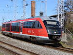 BR 642/772245/642-048-als-rb13234-von-graal-mueritz 642 048 als RB13234 von Graal-Müritz nach Rostock Hbf bei der Einfahrt im Rostocker Hbf.16.04.2022 
