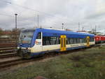 BR 650 Regioshuttle/686670/pause-in-eberswalde-machte-der-neb Pause in Eberswalde machte der NEB VT002,am 11.Januar 2020.