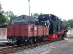BR99/80978/99-1782-rangierte-an-einem-sommertag 99 1782 rangierte an einem Sommertag einen beladenen Kohlewagen in Putbus.