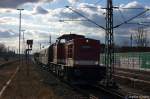 v100-ost-west/186105/112-565-7-press-202-565-8-mit 112 565-7 PRESS (202 565-8) mit einem kurzem Zug in Rathenow in Richtung Wustermark unterwegs. 19.03.2012