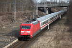 101 119-6 mit IC 2182(Hannover-Stralsund)bei der Durchfahrt im Haltepunkt Rostock-Kassebohm.04.03.2017