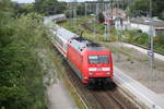 101 011-5 mit IC 2182(Hannover-Stralsund)bei der Durchfahrt im Haltepunkt Rostock-Kassebohm.22.07.2017