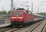 BR 120/267024/120-157-3-mit-ec-379-von 120 157-3 mit EC 379 von Ostseebad Binz nach Brno bei der Ausfahrt in Bergen auf Rgen.11.05.2013