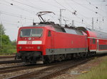 BR 120/498984/120-201-9-mit-re-1re-4305von 120 201-9 mit RE 1(RE 4305)von Hamburg Hbf nach Rostock Hbf bei der Einfahrt im Rostocker Hbf.29.05.2016
