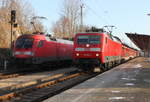 BR 120/537795/120-204-3-mit-re4306rostock-hamburgkurz-vor-der 120 204-3 mit RE4306(Rostock-Hamburg)kurz vor der Ausfahrt im Bahnhof Bad Kleinen.28.01.2017