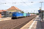 BR 140/567374/140-621-4-egp---eisenbahngesellschaft-potsdam 140 621-4 EGP - Eisenbahngesellschaft Potsdam mbH mit einem Containerzug in Bienenbüttel und fuhr weiter in Richtung Lüneburg. 18.07.2017