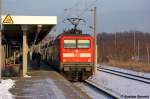 br-143-112-114/179757/112-120-1-mit-dem-re4-re 112 120-1 mit dem RE4 (RE 37311) von Rathenow nach Jterbog, stand Heute auf Gleis 2 in Rathenow. 10.02.2012 