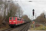 151 045-2 u. 151 058-5 (Railpool) am 13.01.2023 in Tostedt.