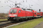182 020 mit RE 4307(Hamburg-Rostock)bei der Einfahrt im Rostocker Hbf.25.01.2020
