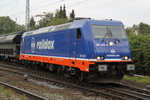 185 419-9 der Firma Raildox mit Düngerzug von Rostock-Bramow nach Poppendorf bei der Ausfahrt am Morgen des 13.08.2016 gegen 07:29 Uhr