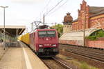 BR 189/565207/189-800-6-meerane-press-mit-einem 189 800-6 'Meerane' PRESS mit einem leeren Holzzug in Rathenow und fuhr weiter in Richtung Wustermark. 02.07.2017