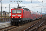   Die 143 263 (91 80 6143 263-2 D-DB, ex DR 243 263-1) und die 143 168 (91 80 6143 168-3 D-DB, ex DR 243 168-2) der DB Regio fahren am 09.04.2016, mit der RB 27  Rhein-Erft-Bahn  nach Köln Hbf,