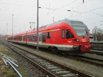 BR 429/687829/der-flirt-429-027-stand-als Der Flirt 429 027 stand als Reserve,am 27.Januar 2020 in Stralsund.