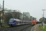 BR 430/391760/ersatzzug-meridian-et-328-als-rb61 Ersatzzug Meridian ET 328 als RB61 von Itzehoe auf dem Weg nach Hamburg Hbf am 18.12.2014 in Hamburg-Holstenstrasse