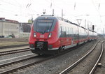 br-442144224429442/487886/statt-dbuza-kamen-am-02042016-als Statt DBuza kamen am 02.04.2016 als Warnemnde-Express 18490 von Berlin Hbf(tief)nach Rostock Hbf 442 132-7+442 622-7