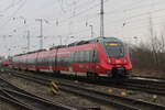 442 358 als RE 13988 von Rostock Hbf nach Bad Kleinen bei der Ausfahrt im Rostocker Hbf.20.01.2018