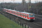 S-Bahn Rhein-Ruhr/638986/420-435-0-als-s-68-von 420 435-0 als S 68 von Düsseldorf Hbf nach Langenfeld(Rhld)am 23.11.2018 in Langenfeld. 