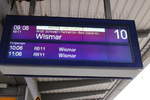 zugzielanzeige/714915/am-vormittag-des-03102020-wurde-die Am Vormittag des 03.10.2020 wurde die RB 11 Tessin-Wismar im Rostocker Hbf plötzlich auf Gleis 5 angezeigt.