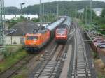 Auch das Foto war,am 07.Juli 2012,in Bergen/Rgen mglich als 120 109-4 an der EKO Trans 143 001-6 vorbei fuhr.