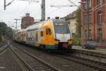 ET 445.105 als RE2(RE 63864)von Wismar nach Cottbus bei der Ausfahrt im Schweriner Hbf.01.10.2016
