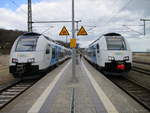 ODEG/694785/die-beiden-neuen-am-02april-2020 Die beiden Neuen am 02.April 2020 in Lietzow.Links ODEG 4746 805 als RE Lietzow-Sassnitz und Rechts ODEG 4746 806 als RE Sassnitz-Rostock.