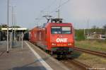 145-CL 013 (145 091-5) OHE mit Containerzug in Rathenow in Richtung Stendal unterwegs. 29.04.2011