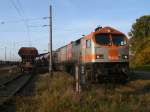 Mehre Kieswagen brachte der ...  Mirko Schmidt 22.10.2011