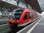 Lubeck RB21662 von L�beck Hbf.nach Eutin wartet im L�becker Hbf auf Fahrg�ste. (28.11.09)