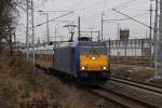 Rostock-Spezial 146 522-8 D-OLA mit InterConnex 68904 von Warnem�nde nach Leipzig Hbf kurz nach der Ausfahrt im Rostocker Hbf.08.12.2011