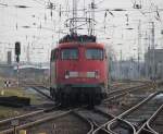 Rostock-Spezial 110 438-9 beim Rangieren im Rostocker Hbf.11.12.2011