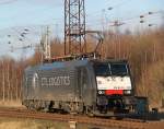 Rostock-Spezial ES 64 F4-209 beim Rangieren im Bahnhof Rostock-Seehafen.24.01.2012
