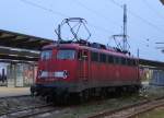 Rostock-Spezial 113 268-7 stand am Abend immer im Rostocker Hbf abgestellt.28.01.2012