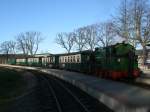 Rugensche Baderbahn Mh52 nahm,am 14.Januar 2012,in Sellin Ost Wasser auf.