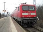 S-Bahn Rostock Highlight des Tages war 112 107-0-8 mit S1 von Warnem�nde Richtung Rostock Hbf im Bahnhof Rostock-Bramow.(19.03.10) 