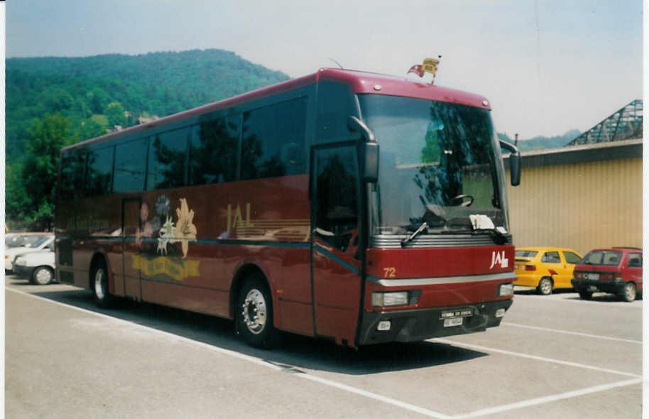 (014'110) - Dupraz, Gen�ve - Nr. 72/GE 96'544 - Scania/De Simon am 5. Juni 1996 in Thun, Seestrasse