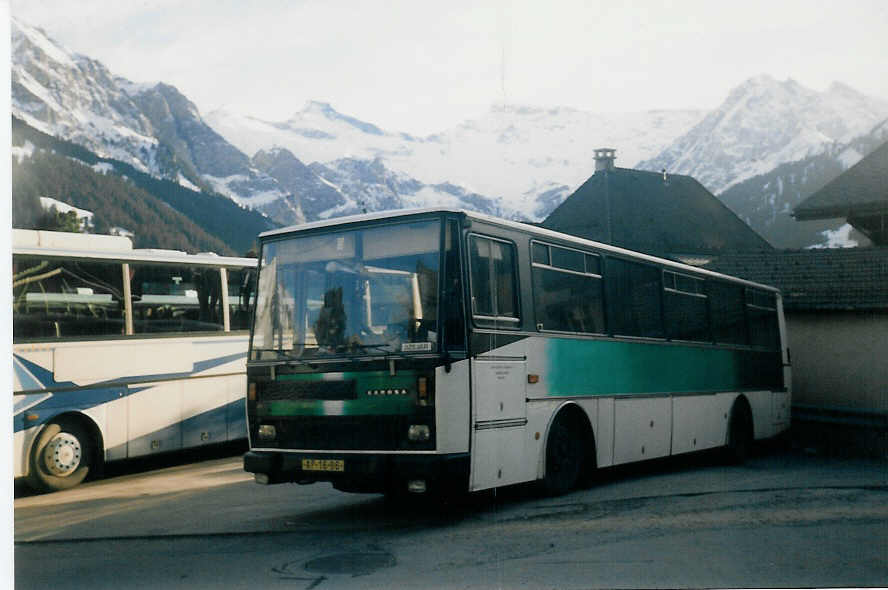 (021'413) - Aus der Tschechoslowakei: Sm�d, Praha - AP-16-96 - Karosa am 11. Januar 1998 in Adelboden, Landstrasse