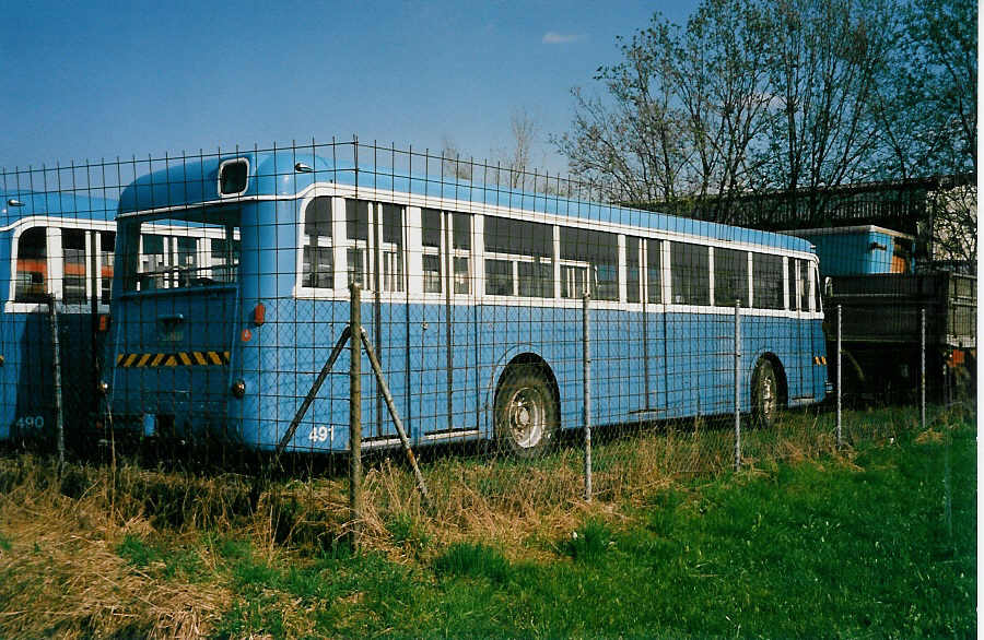 (030'819) - VBZ Z�rich - Nr. 491 - FBW/T�scher (ex Nr. 336) am 10. April 1999 in Herzogenbuchsee, Heiniger