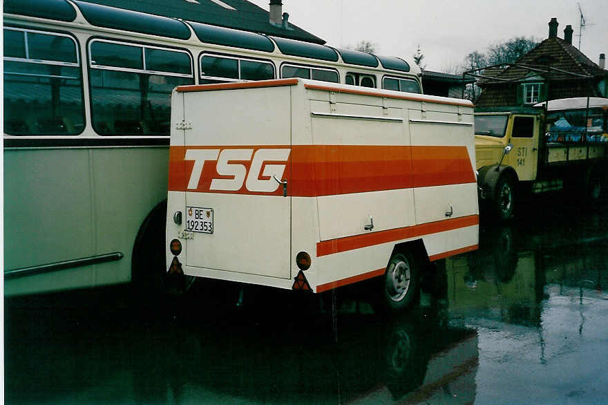 (031'105) - TSG Blumenstein - Nr. 13/BE 192'353 - Wasta Gep�ckanh�nger am 21. April 1999 in Thun, Garage STI