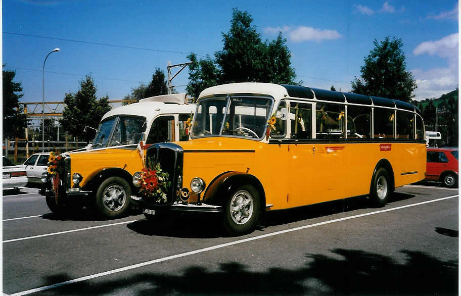 (035'324) - Loosli, Wyssachen - BE 411'661 - Saurer/R&J am 21. August 1999 in Thun, Seestrasse