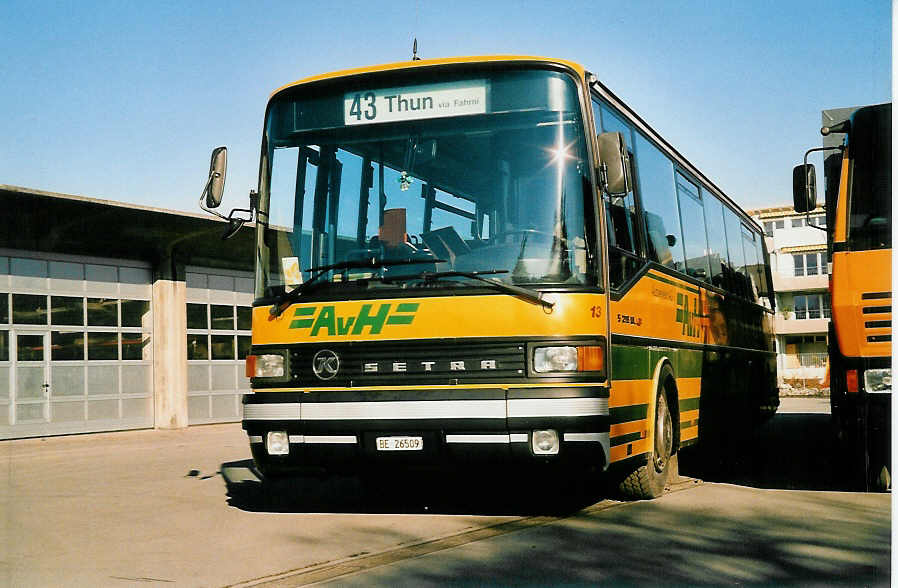 (038'807) - STI Thun - Nr. 13/BE 26'509 - Setra (ex AvH Heimenschwand Nr. 3; ex AGS Sigriswil Nr. 1) am 13. Januar 2000 in Thun, Garage