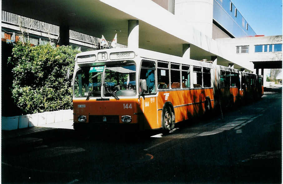 (039'514) - TPG Gen�ve - Nr. 144/GE 96'020 - FBW/R&J am 5. M�rz 2000 in Gen�ve, Palexpo