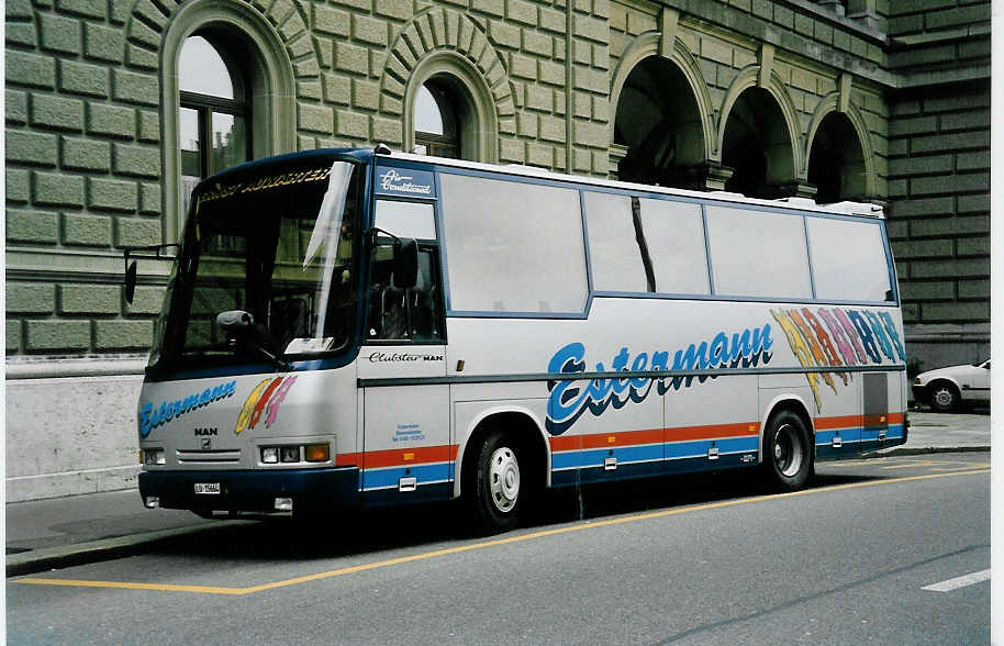 (039'725) - Estermann, Berom�nster - LU 15'664 - MAN/Auw�rter am 14. M�rz 2000 in Bern, Bundesplatz