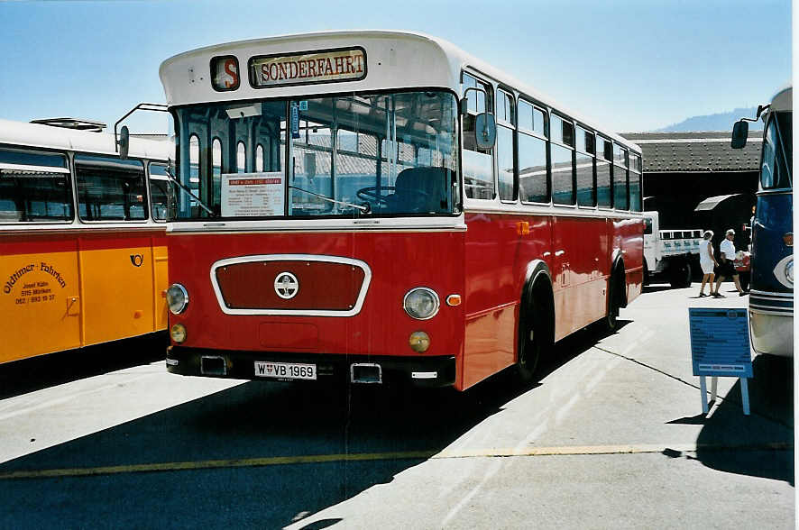 (041'030) - Aus Oesterreich: Trunkat, Wien - W VB 1969 - Gr�f&Stift (ex Wiener Verkehrsbetriebe) am 18. Juni 2000 in Hinwil, AMP
