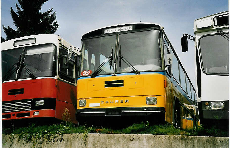 (042'712) - PTT-Regie - P 25'819 - Saurer/Tscher am 26. August 2000 in Btzberg, Heiniger