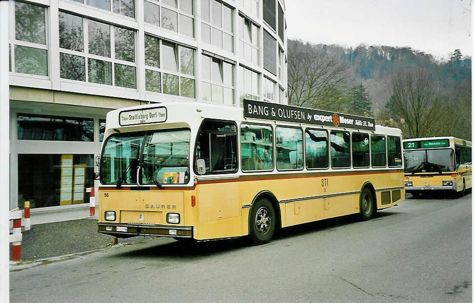 (044'307) - STI Thun - Nr. 56/BE 413'456 - Saurer/R&J am 29. Dezember 2000 bei der Schiffl�ndte Thun