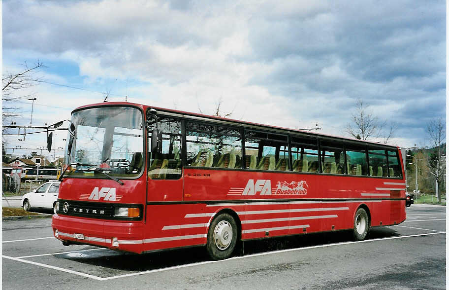 (045'425) - AFA Adelboden - Nr. 9/BE 26'709 - Setra am 25. M�rz 2001 in Thun, Seestrasse