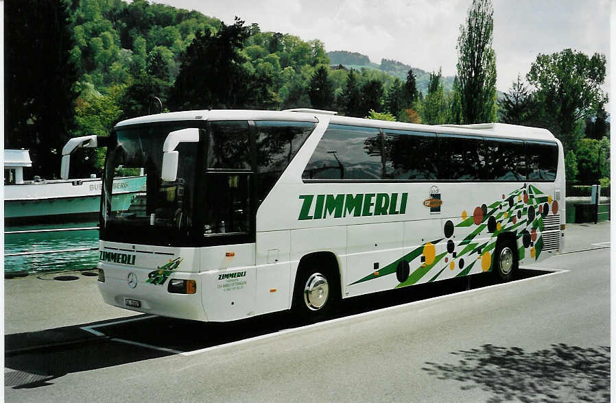 (046'522) - Zimmerli, Oftringen - AG 15'002 - Mercedes am 10. Mai 2001 bei der Schiffl�ndte Thun