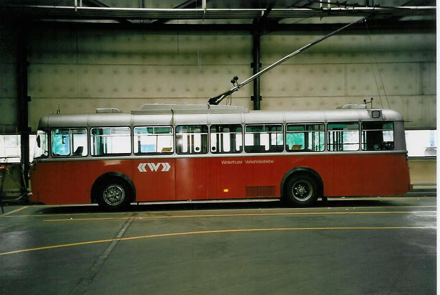 (048'601) - WV Winterthur - Nr. 50 - Saurer/Saurer Trolleybus am 18. Juli 2001 in Winterthur, Depot Gr�zefeld