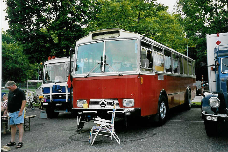 (049'121) - Niederer F., Langwiesen - ZH 527'611 - Saurer/T�scher (ex Sol�r+Fontana, Ilanz) am 18. August 2001 in Burgdorf, AMP